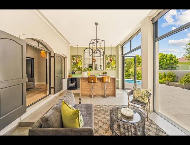 4 BEDROOM HOUSE FOR SALE IN TAMBOERSKLOOF